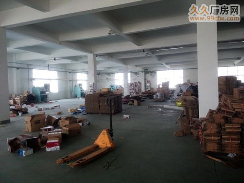 南京濱江開發區2550平方米廠房出租，配備天然氣及機械設備，適用于食品廠